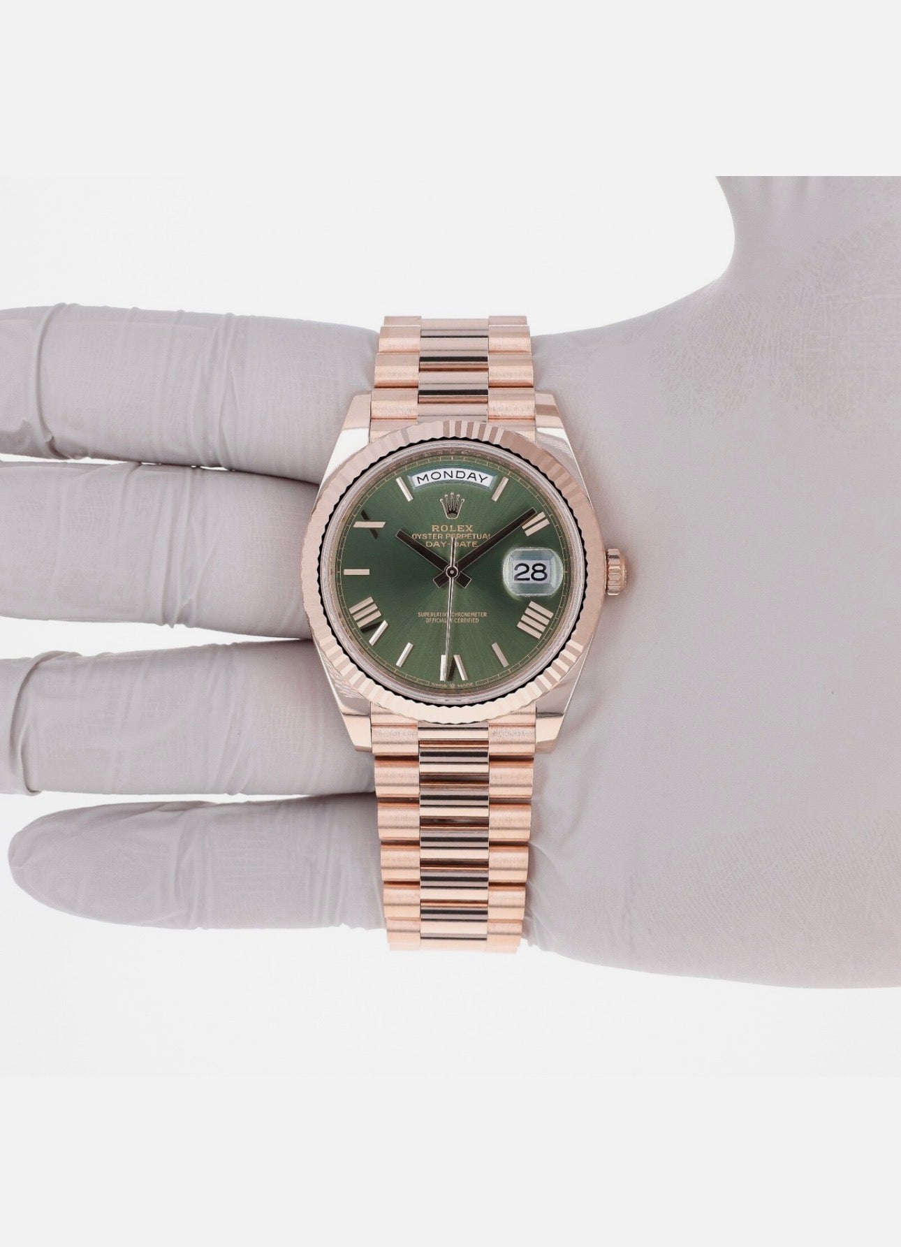 Rolex DAY-DATE 40 MM ROSE GOLD OLIVE GREEN DIAL REF 228235