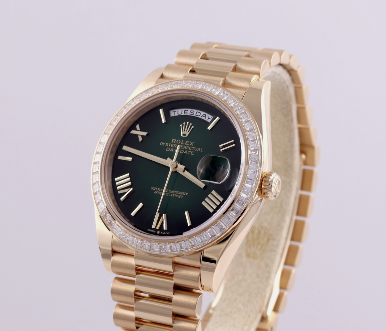 Rolex Day-Date 40
228348RBR