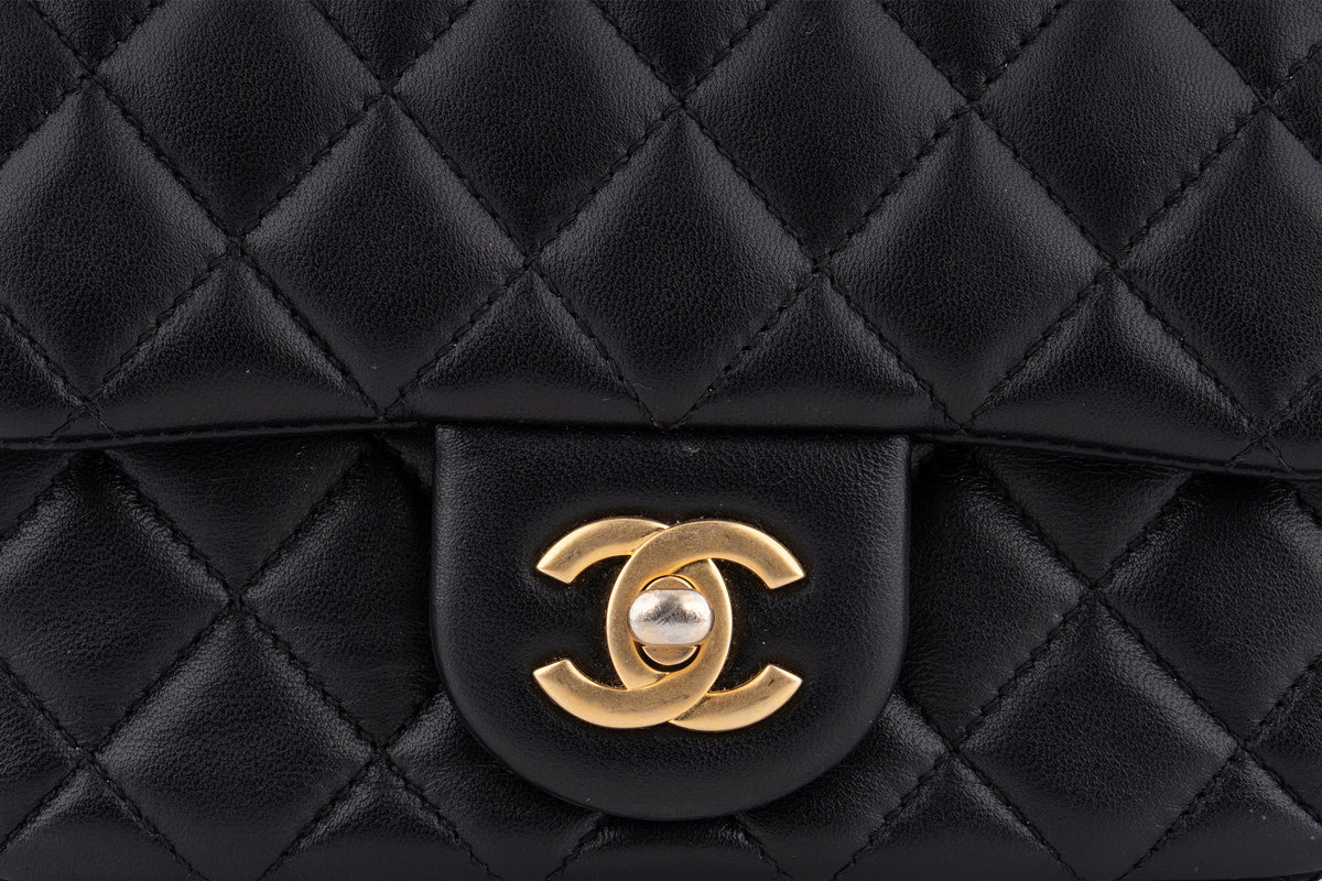 Chanel Mini Classic Flap Noir