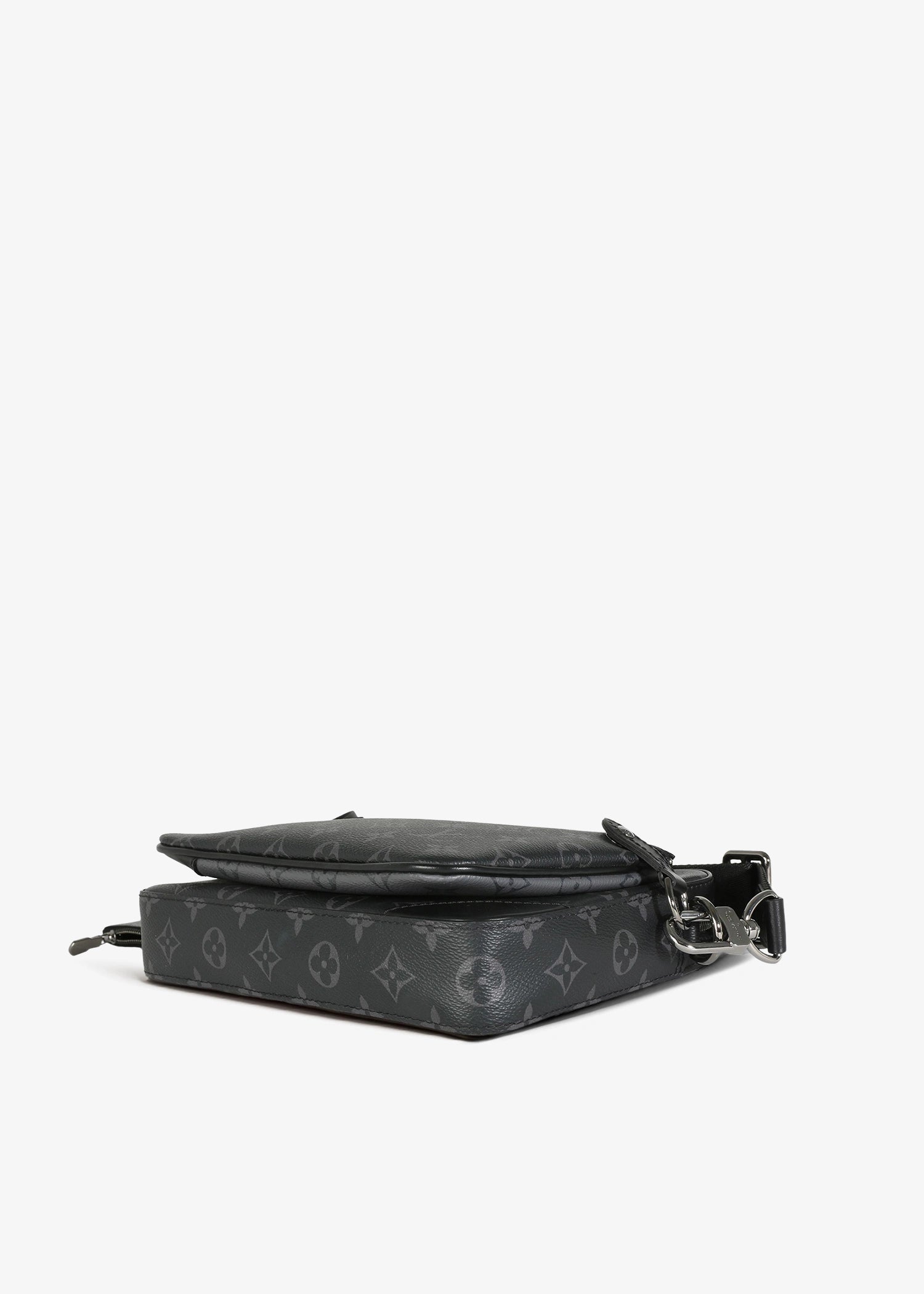 Louis Vuitton Trio Messenger Bag