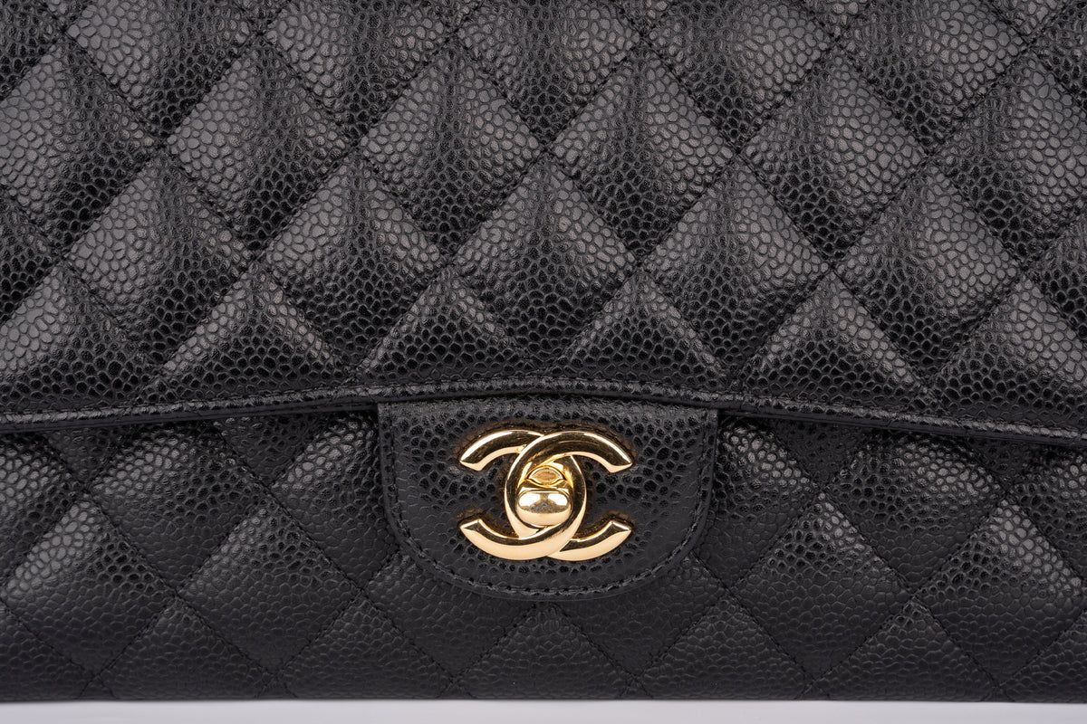 Chanel Med Classic Flap Caviar Blac