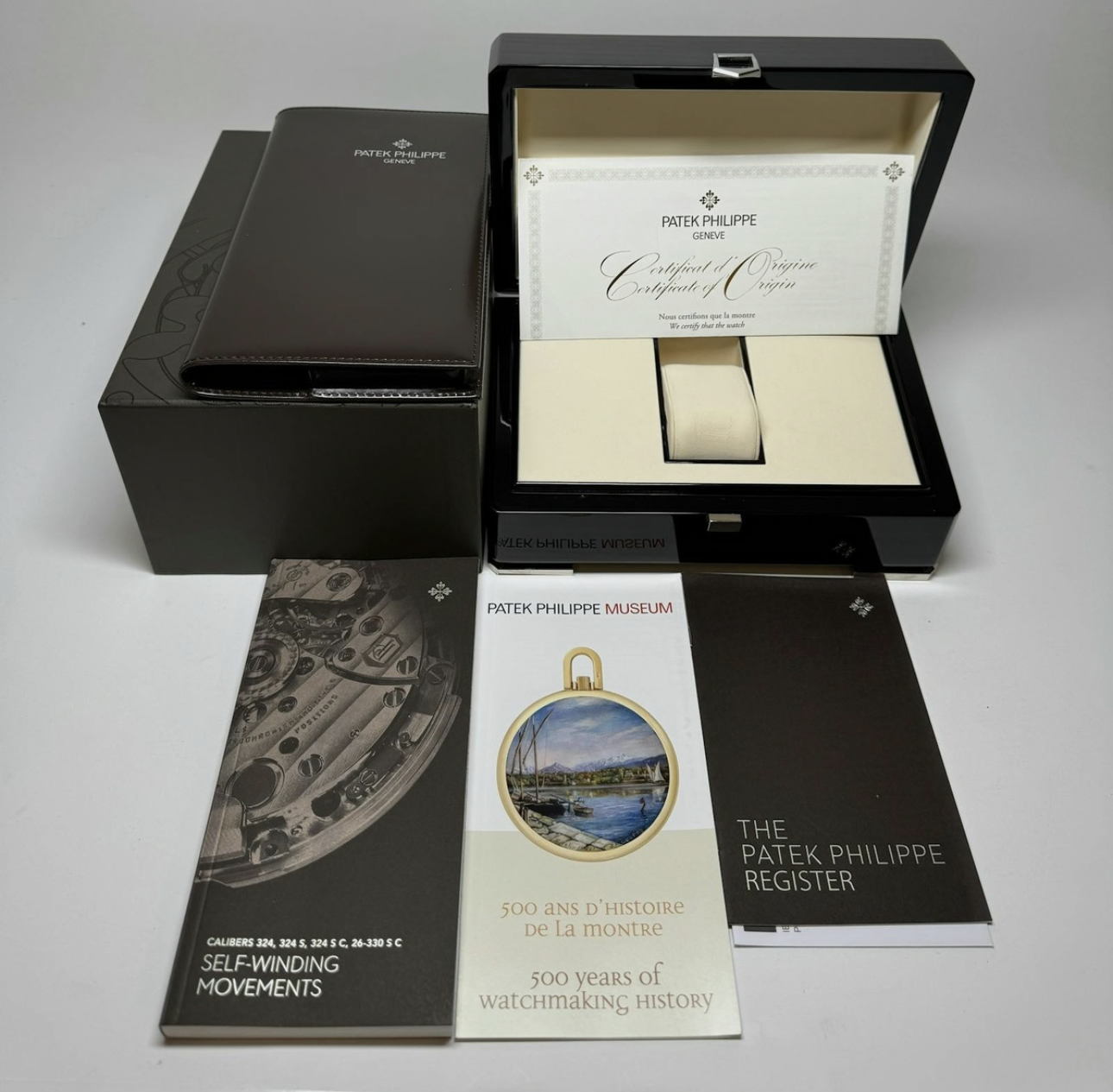 Patek Philippe Nautilus
7010/1R-011