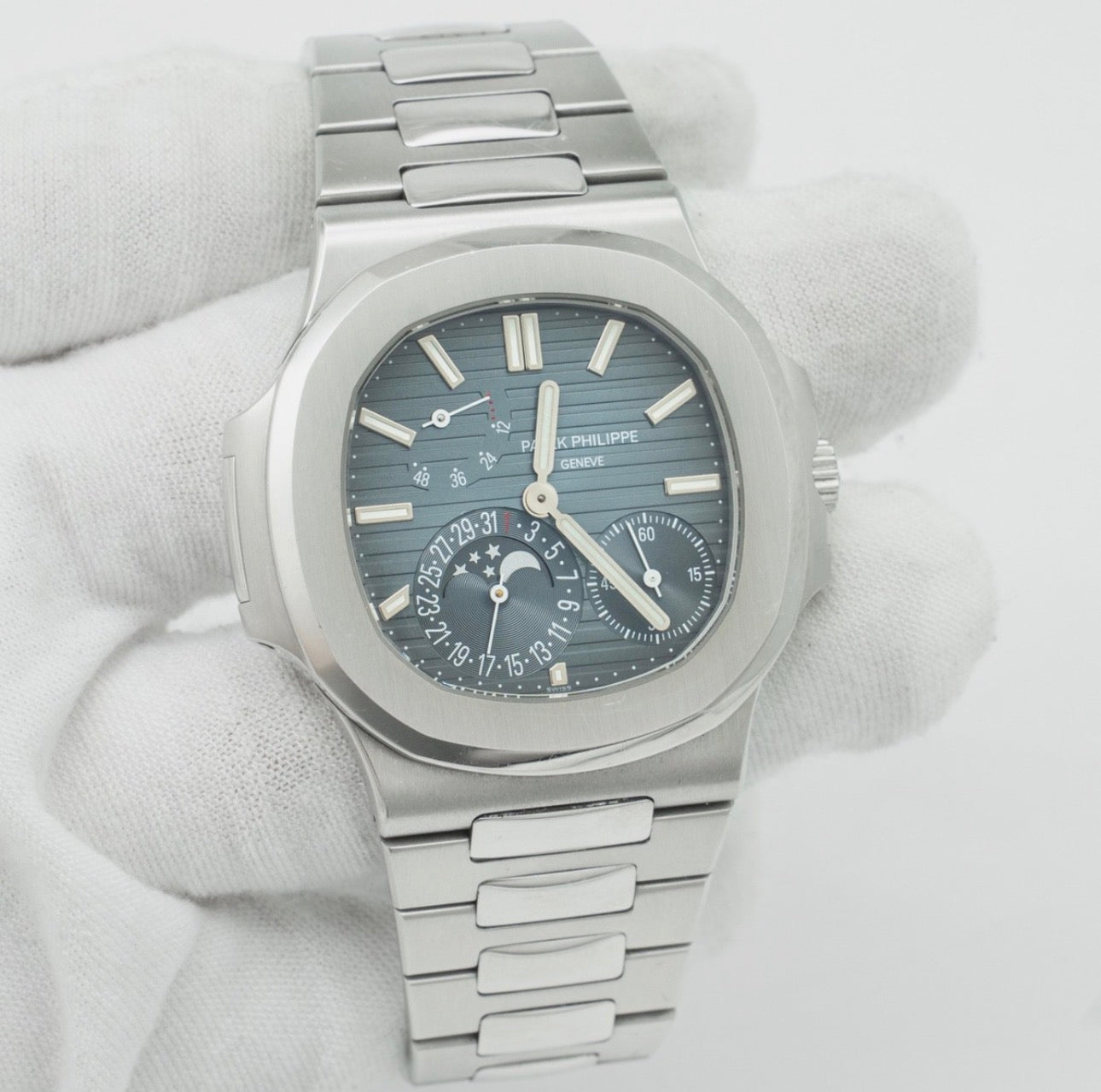 Patek Philippe Nautilius 5712/1A-001 40mm