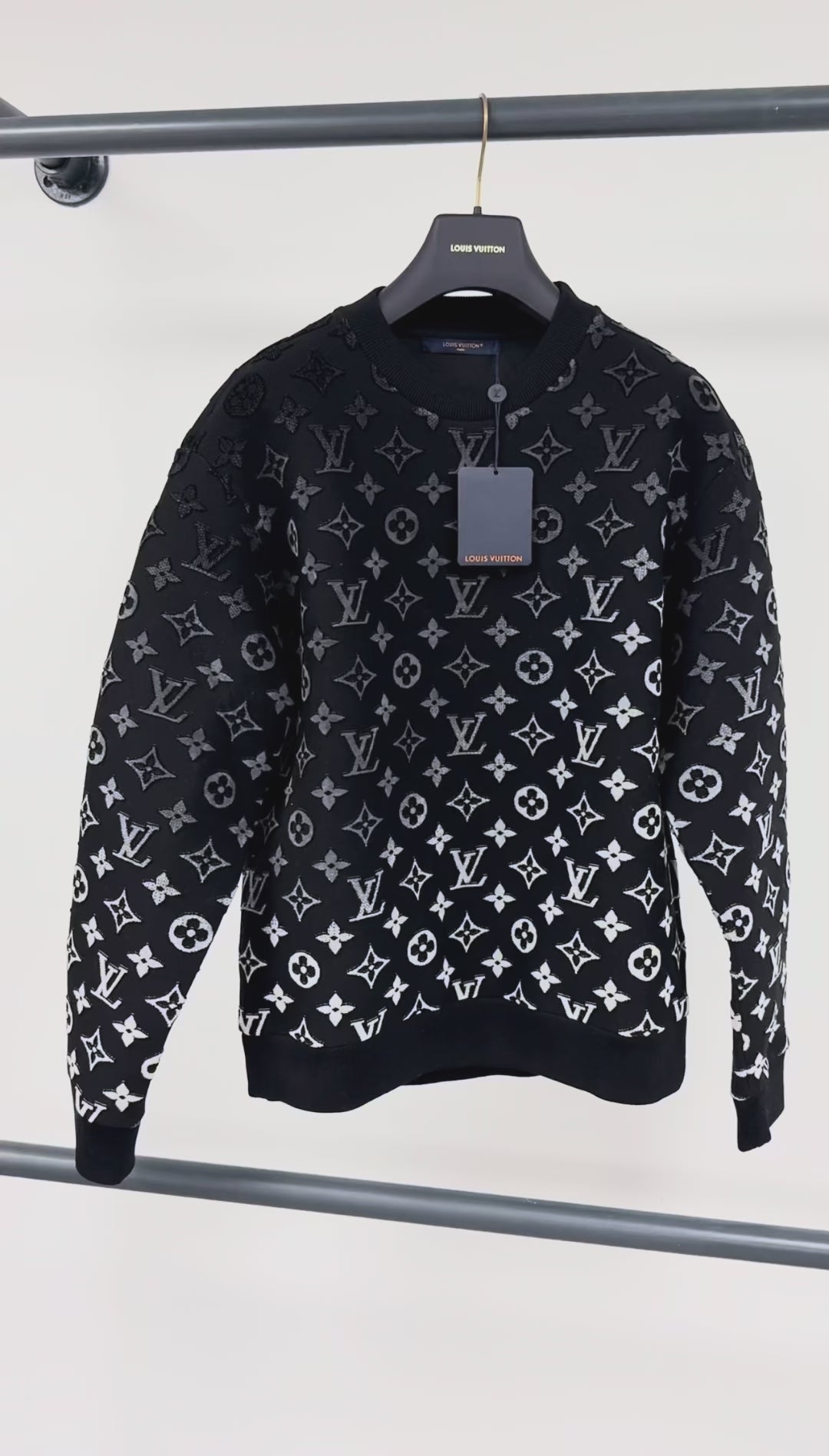 Louis Vuitton Sweatshirt