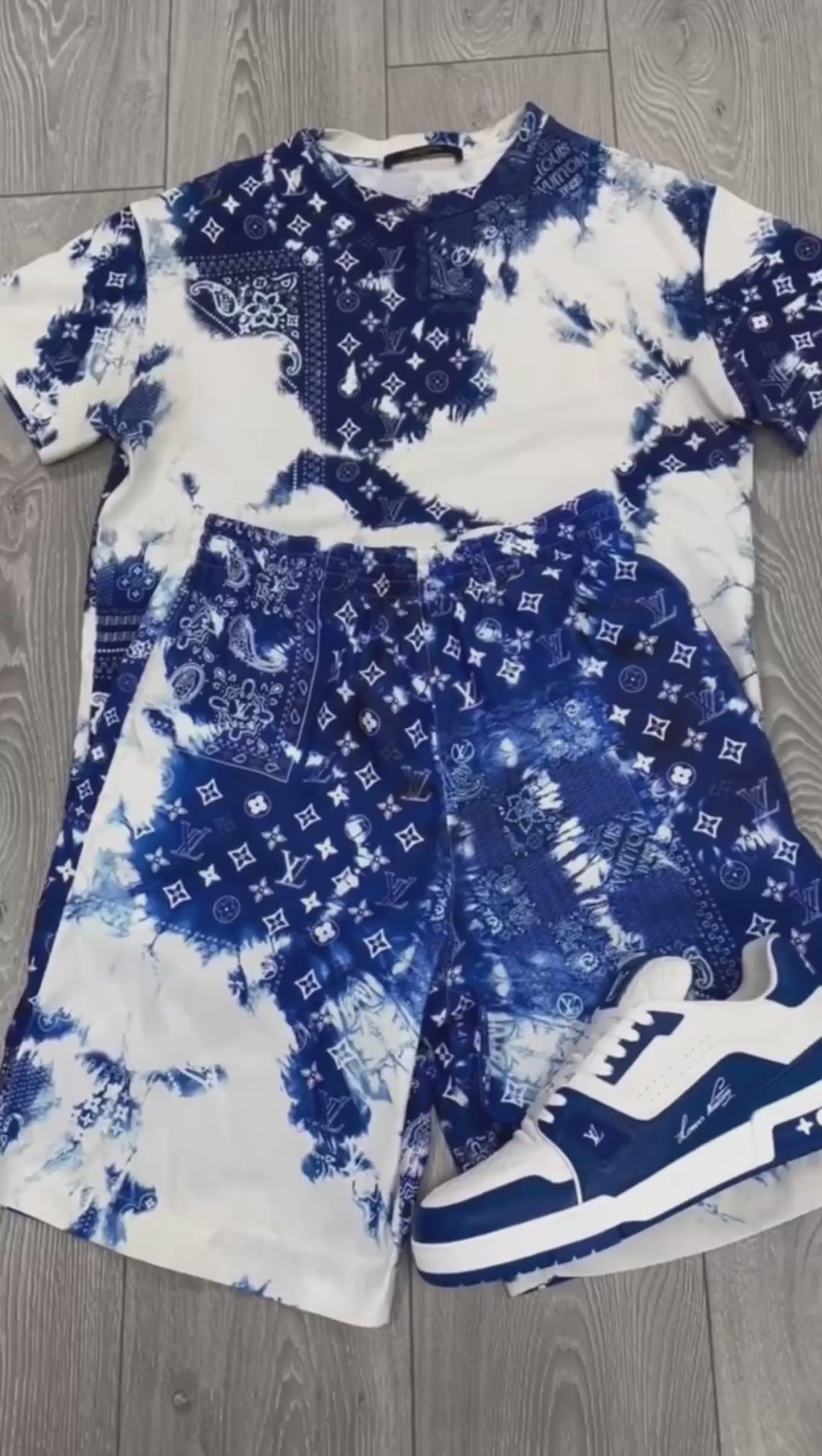 Louis Vuitton Set